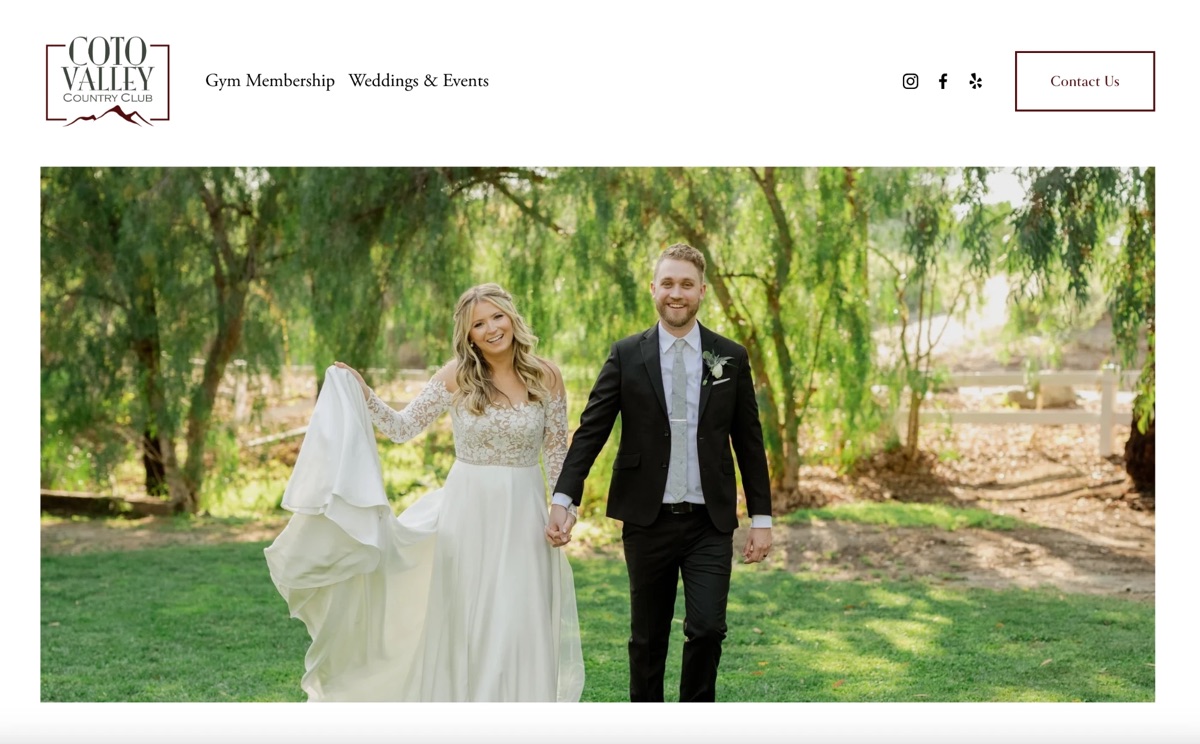 The original Coto Valley Country Club homepage: white header with a small menu and a Contact Us button above a large photo of a bride and groom.